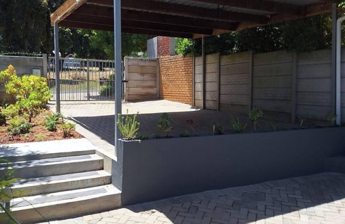 Welgemoed Appartement | Dee-Ones at Witboom with Pool
