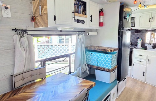 Oswego Maison | Dee's Tranquil Escape by the Lake a Cozy Camper in Oswego NY with AC & heat