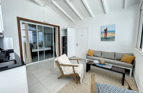 Perinet Appartement | DEEP BLUE Vue mer et piscine privée