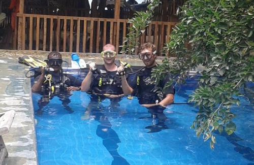 Manmunai North Hôtel | DEEP SEA RESORT PADI DIVE CENTER