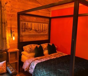 Mappleton Maison | Deer View Cabin - Woodland, beaches and Hot tub