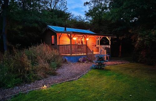 Mappleton Maison | Deer View Cabin - Woodland, beaches and Hot tub