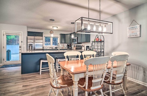 La Follette Copropriété | Deerfield Lakefront Condo/Boat Slip Included!