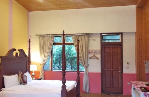 Dongshan Maison | DeerStar HomeStay B&B