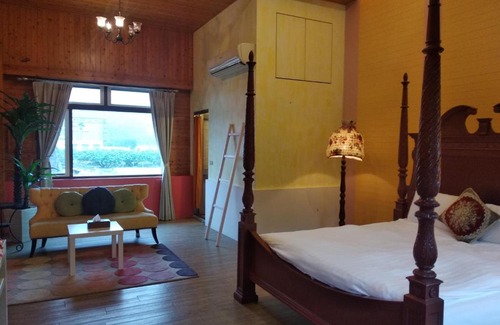 Dongshan Maison | DeerStar HomeStay B&B
