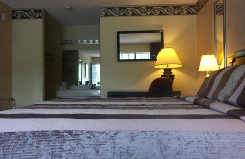 Madison Hôtel | Deerwood Inn and Madison Campground