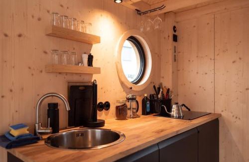 Moorfleet Location De Bateaux | Dein Hausboot OFF für deine Auszeit in Hamburg