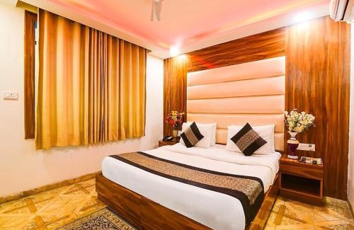 Delhi Cantonment Hôtel | Del Fox Holidays New Delhi Connaught Palace 4 Minuit and 7 Minuit VFS Sivaji Stadium Metro Station