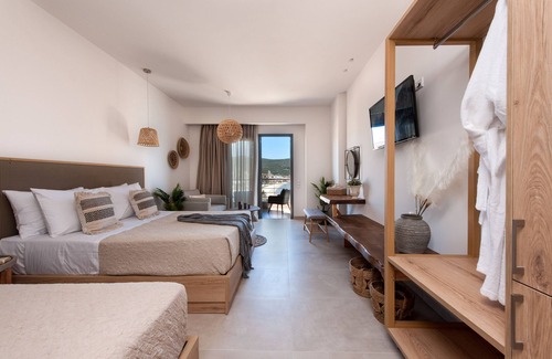 Glyfa Hôtel | DEL MARE SUITES