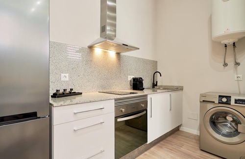 El Ejido Appartement | Del Parque Flats Estudio Capuchinos Calm&Quiet