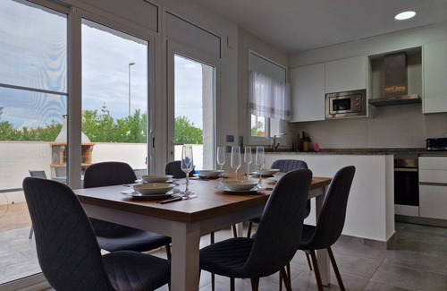 Riumar Chalet De Ski | "Del Perro"@MARISOL : 300m de la plage, piscine privée, A/C, WiFi, plage pour chiens