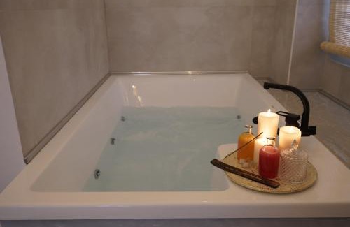 Serres Appartement | "Del Sole" Spa Apartment