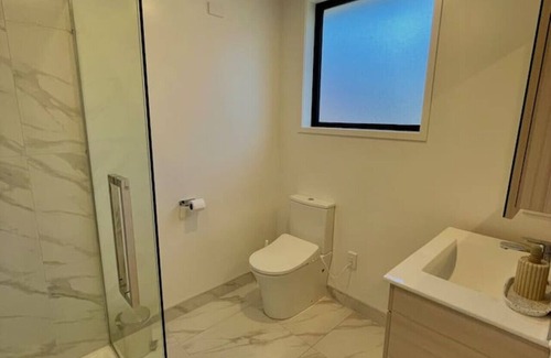 Avondale Maison | Delightful 1 Bed 1 Bath Suite