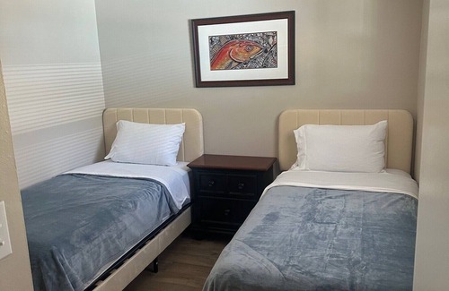 Salt Springs Cabine | Delightful 2 bed cabin with AC in Salt Springs - other cabins available