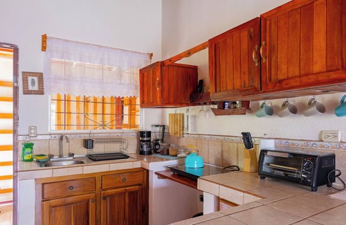 Arenal Maison | Delightful 2-bedroom house in Nuevo Arenal, Near Lake Park Access