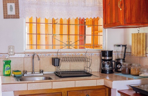 Arenal Maison | Delightful 2-bedroom house in Nuevo Arenal, Near Lake Park Access