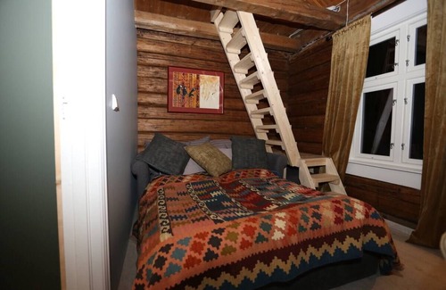 Enebakk Autre | Delightful 2-bedroom farmhouse in Akershus