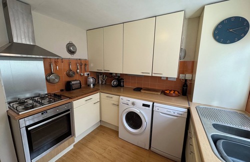 Tollington Appartement | Delightful 3BD Family Home w Garden, Finsbury Park