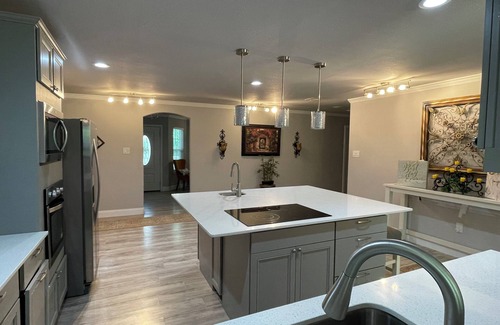 Cape Royale Maison | Delightful 4-bedroom house in Coldspring with AC, WiFi