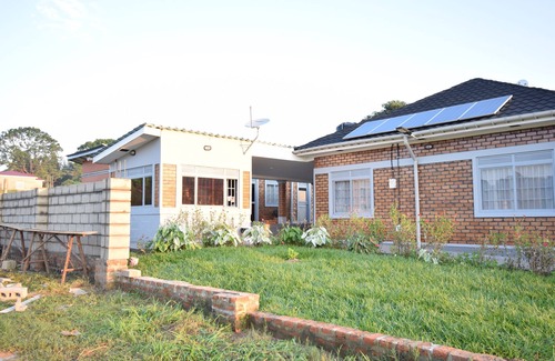 Northern Region Lit Et Petit-Déjeuner | Delightful B&B with WiFi in Gulu