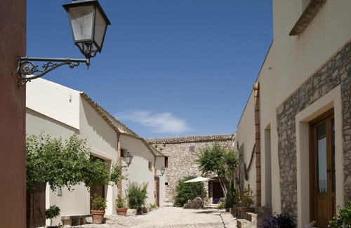 Buseto Palizzolo Maison | Delightful charming house with pool and all the facilities you need
