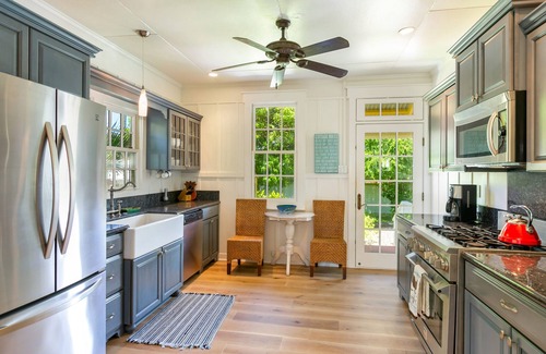 Poipu Maison | Étonnamment restauré Plantation Cottage étapes de la plage de Poipu