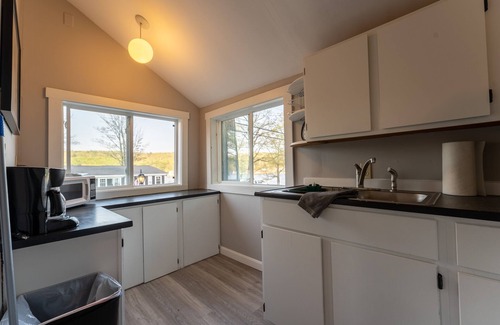 Alton Bay Cabine | Delightful Lake View Cabin in Alton Bay Now featuring Lake Access, AC/ TV/ WiFi