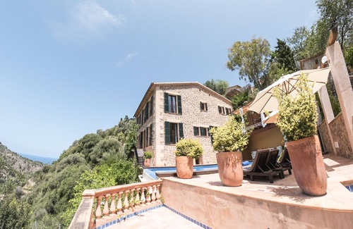 Deia Villa | Delightful Mallorca Villa | Sol De Verano | 4 Bedrooms | Stunning Mountain Views & Close to Shops | Deia