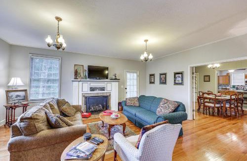 Delight Maison | Delightful Retreat with Fireplace and Large Yard!