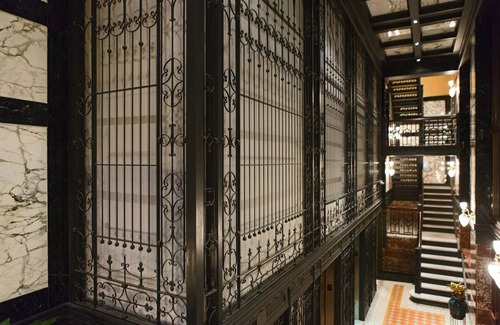 Downtown Chicago Hôtel | Delightful Room w/ Whimsical Decor & Modern Amenities Near Magnificent Mile