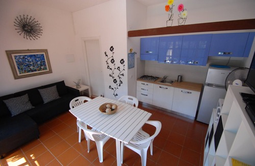 Lacona Appartement | charmant appartement de deux pièces, de grands espaces extérieurs avec beaucoup de verdure et de la vie privée, espace pour enfants