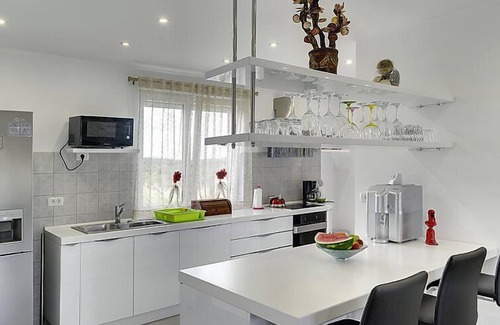 Bratulici Maison | Delle Rondini by Interhome