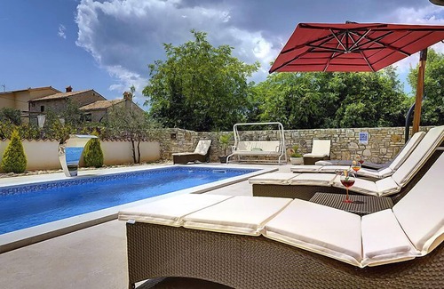 Bratulici Maison | Delle Rondini by Interhome