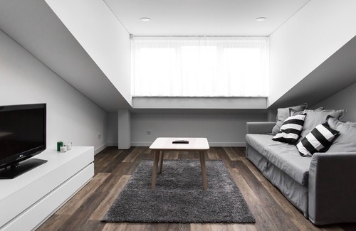 Liberty Avenue Appartement | Appartement moderne de luxe dans la rue principale