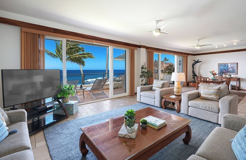 Poipu Station Balnéaire | Deluxe 2-Bedroom Oceanfront Suite