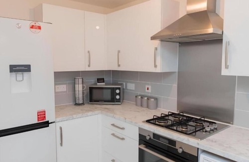 Bordesley Maison | Deluxe 5'Bed House w- Parking - CITY CENTRE