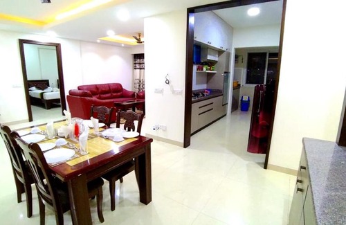 Bengaluru Maison | Deluxe AC Room in 3BHK Corporate service Aparment Manyata Tech Park