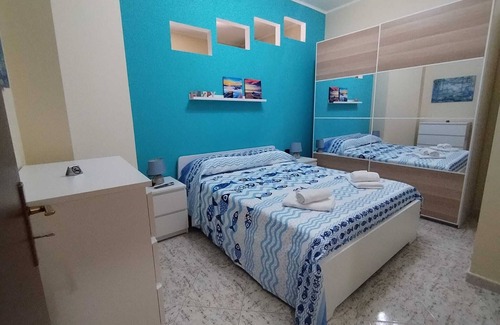 Gallico Marina Appartement | Deluxe, apartment within walking distance of Gallico Marina beach.