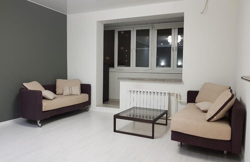 Chertanovo Yuzhnoye Appartement | Deluxe Apartment on Akademika Yangelya
