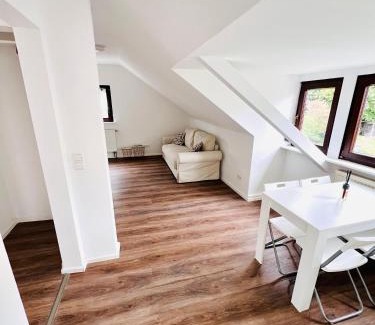 Stuttgart Appartement | Deluxe Apartment Stuttgart Zuffenhausen