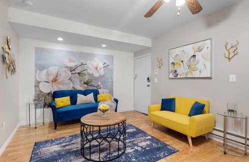 Gayborhood Appartement | Deluxe Apt In Center City