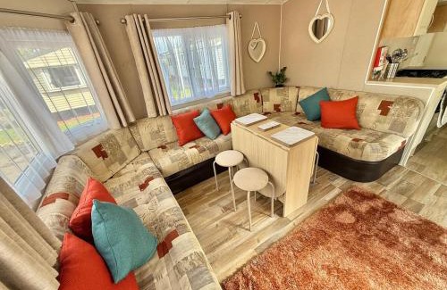 Glasgow Appartement | Deluxe Delta 4-Bedroom Caravan Located at Maryville Caravan Site Uddingston, Glasgow