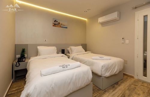 Al Haram Cabine | Deluxe Double or Twin Room with Balcony Mountain View