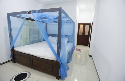 Weligama Hôtel | Deluxe Double Room with Balcony 1/1 person - Surfside Retreat Weligama