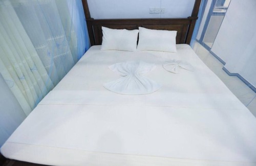 Pelena Hôtel | Deluxe Double Room with Balcony 2 /2 people - Surfside Retreat Weligama