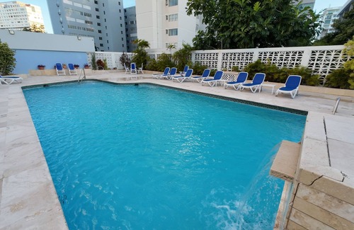San Juan Appartement | Deluxe Ocean View Studio with Free Parking & Pool