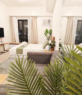Phil-Am Appartement | Deluxe One Bedroom Suite by Christine Suites infront of Trinoma Mall