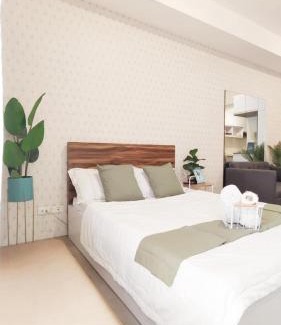 Phil-Am Appartement | Deluxe One Bedroom Suite by Christine Suites infront of Trinoma Mall