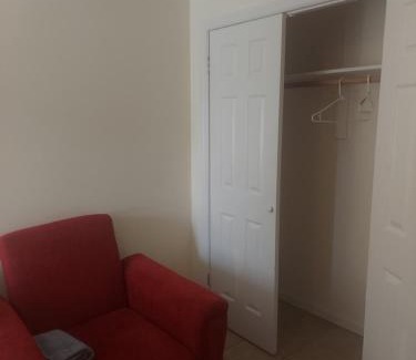 Newark Maison | Deluxe Room A 12 minutes to Ewr