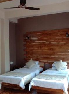 Aizawl Maison | Deluxe Room Zobawm Homestay